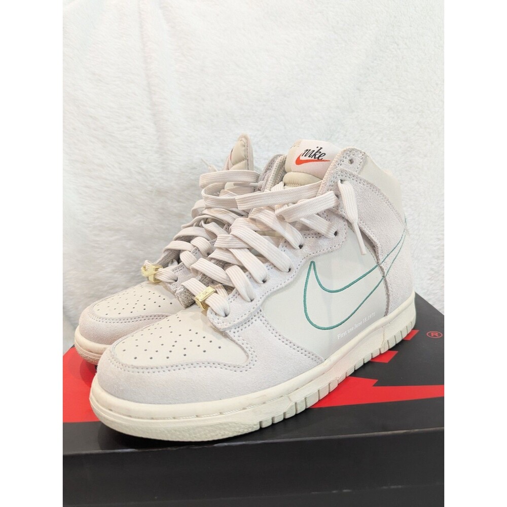 Nike Dunk High “First Use Sail” (GS Size 5Y) DD0733-001- Authenticated